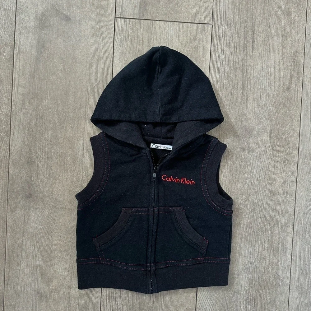 Calvin Klein baby boy zip vest hoodie 0-3 months
